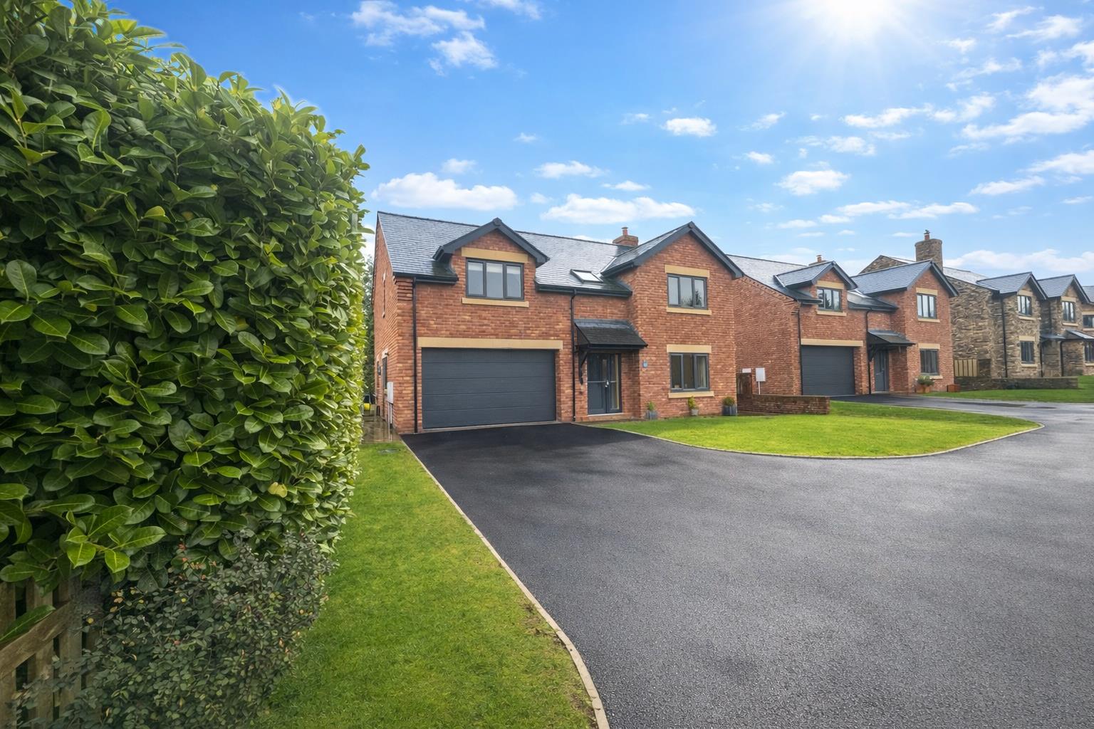 1 Silvana Gardens Whittington Road, Oswestry, SY11 3QT For Sale